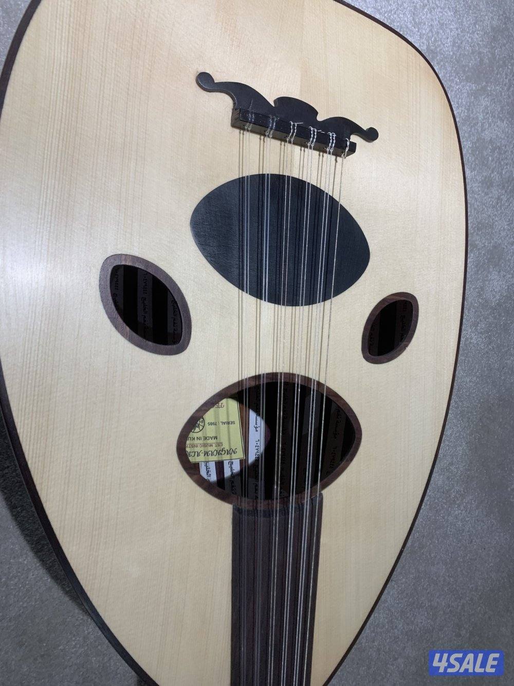 عود للبيع نغم الخليج الظهر خشب الورد الوجه سيسم وعاج  المفاتيح ابانوس0