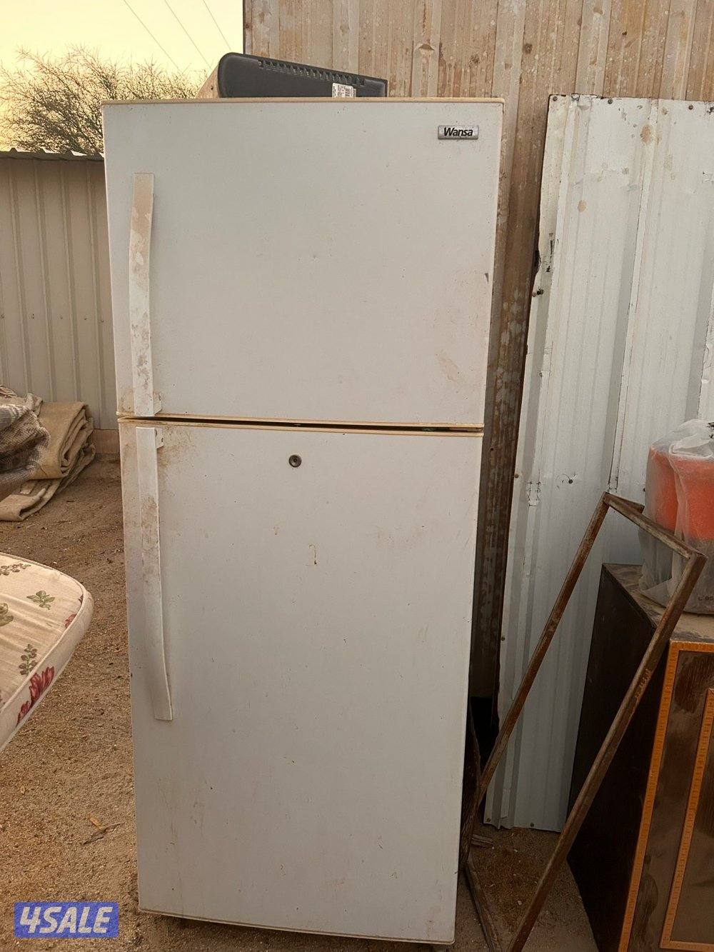 للبيع مخيم كامل4