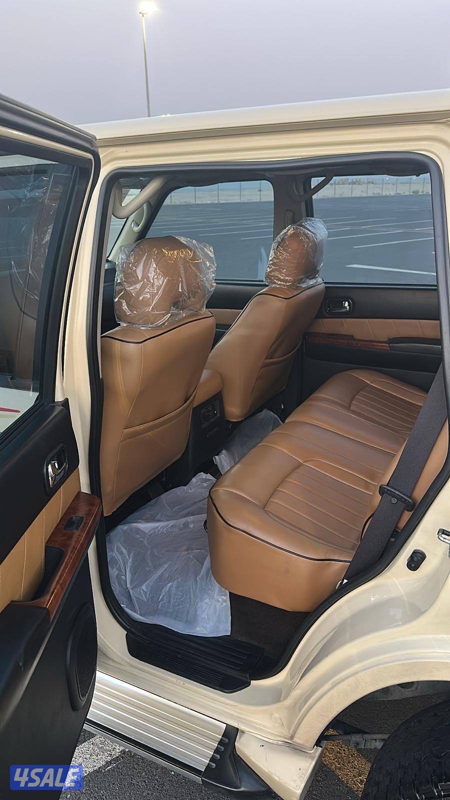 للبيع سفاري او للبدل مع كامري 2018 وفوق7