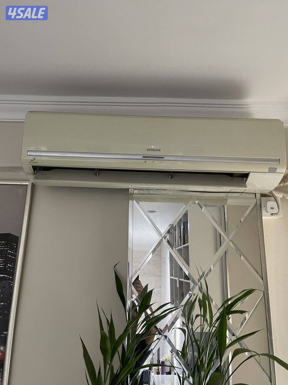 للبيع عدد 7 وحدات وثلاجة توشيبا    3 طن و2 و 1.5 وثلاجة شارب وسط نظيفه1