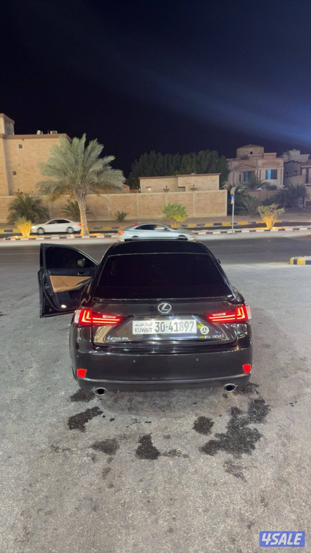 للبيع لكزس is350 الفل اعلى درجه1