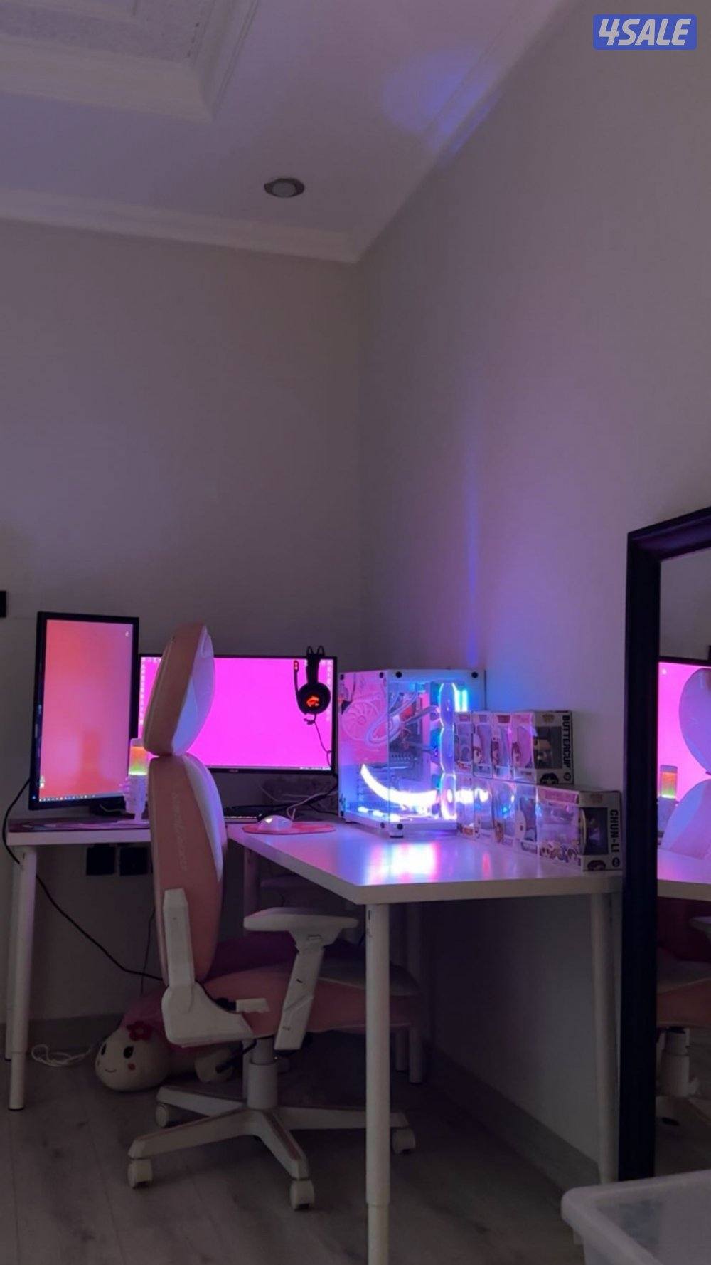 بي سي مع كيبوردducky  وكرسي Dxracer ومايك hyperxوشاشتين acer , asus6