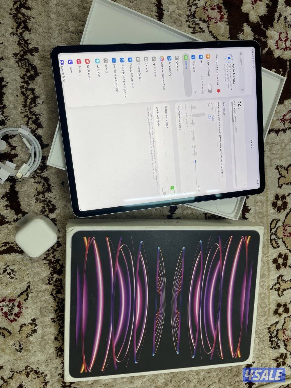 ايباد ابل برو 12.9 انش 128قيقا الجيل السادس m2بطارية 95 مع الاغراض4