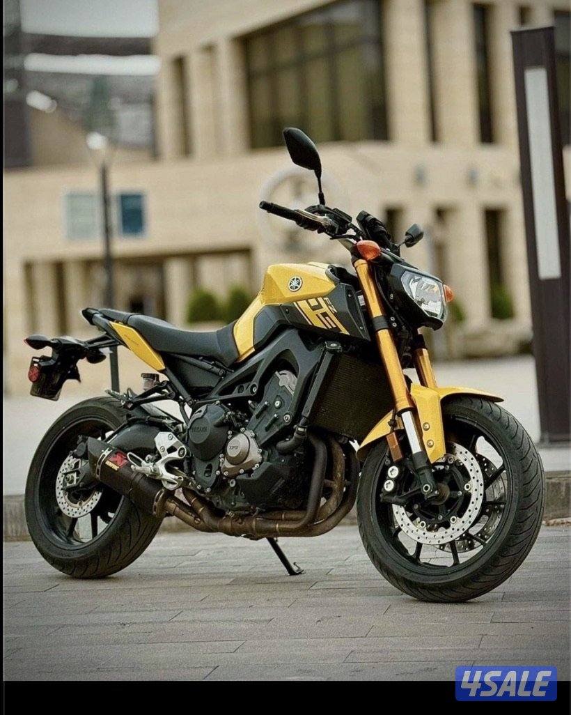 YAMAHA MT09 AKRAPOVIC FULL SYSTEM1