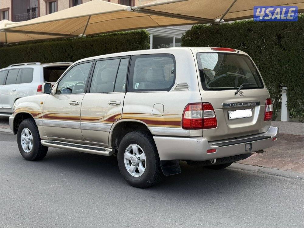 لاندكروزر وكالة1