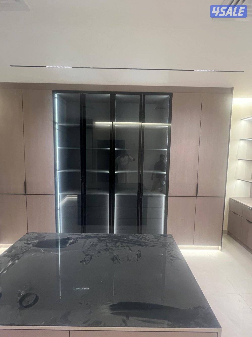 صباغ خشب ونجار صبغ باب كبتات وغرفة نوم2