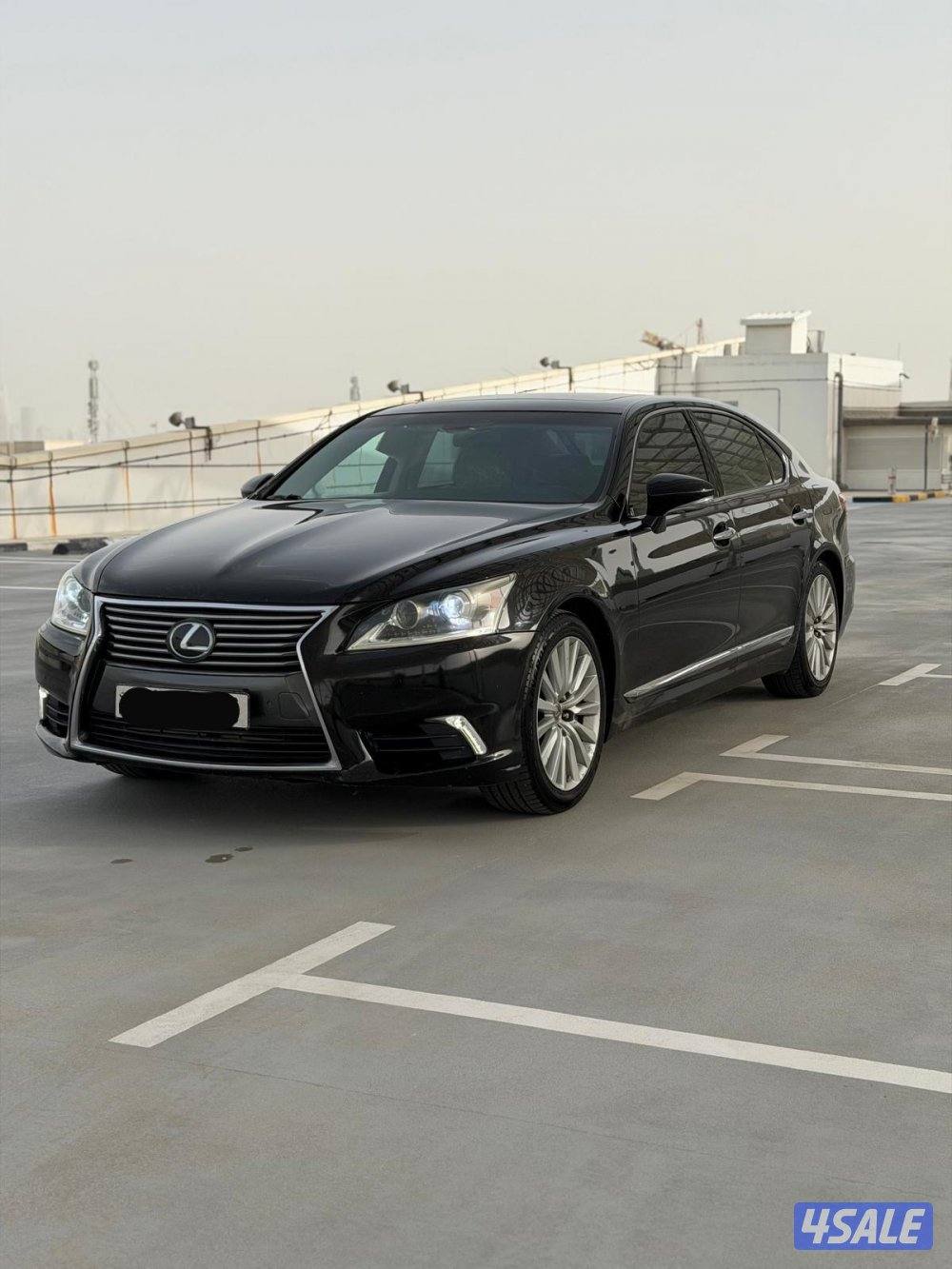 للبيع لكزس LS460 // 2013 لارج وارد الساير شرط الفحص سياره بحاله ممتازه1