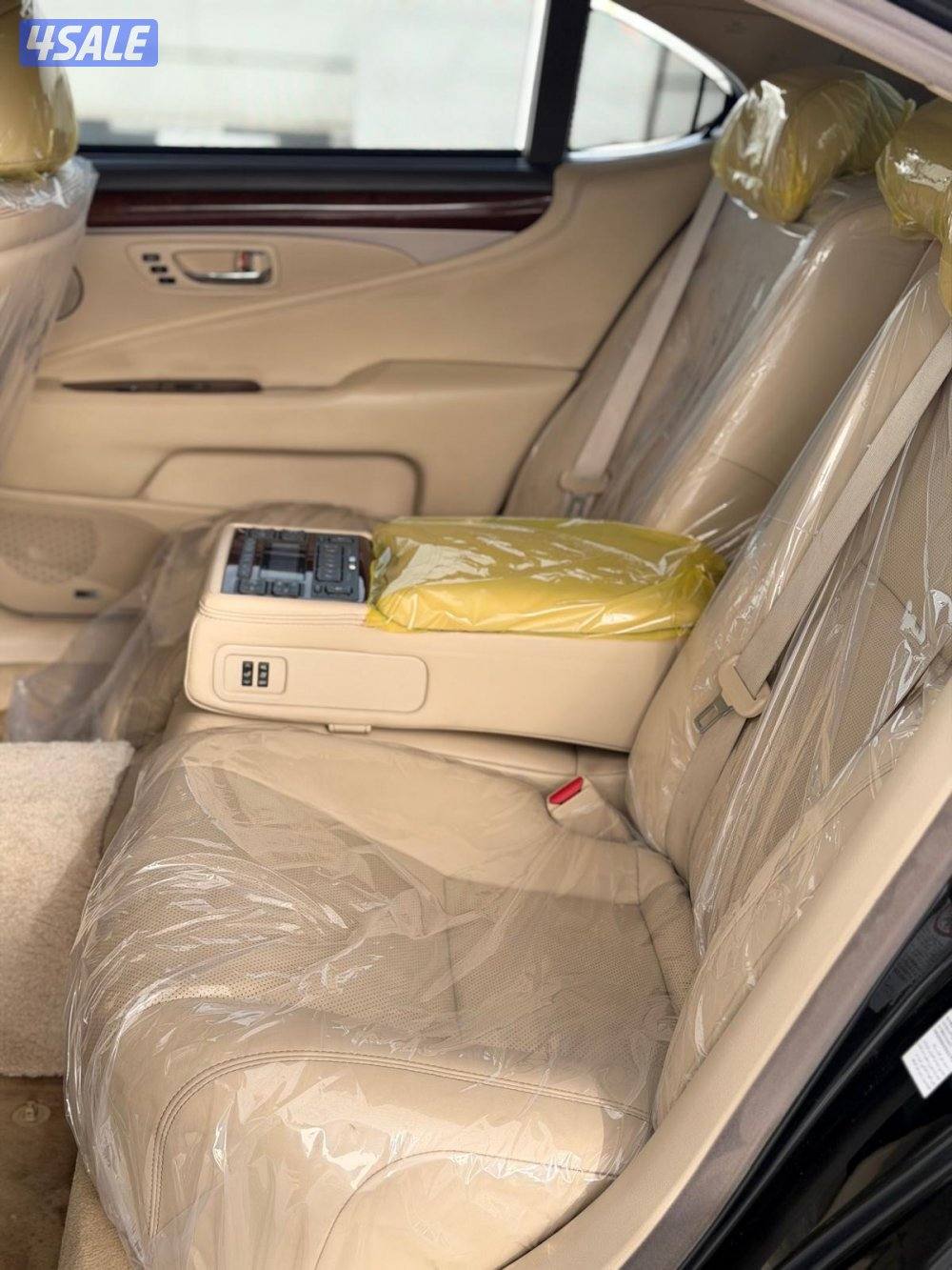 للبيع لكزس LS460 // 2013 لارج وارد الساير شرط الفحص سياره بحاله ممتازه4