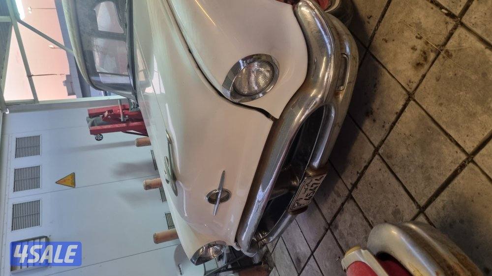 للبيع سيارتين اولدزموبيل 19564