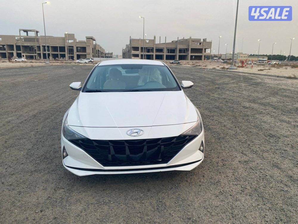 2023-hyundai-ELANTRA5