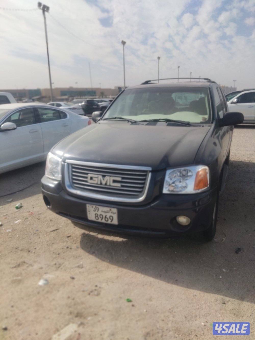 جي ام سي انفوي موديل 2009 لون كحلي عداد ٣٣٨ الف بحاله ممتازة0