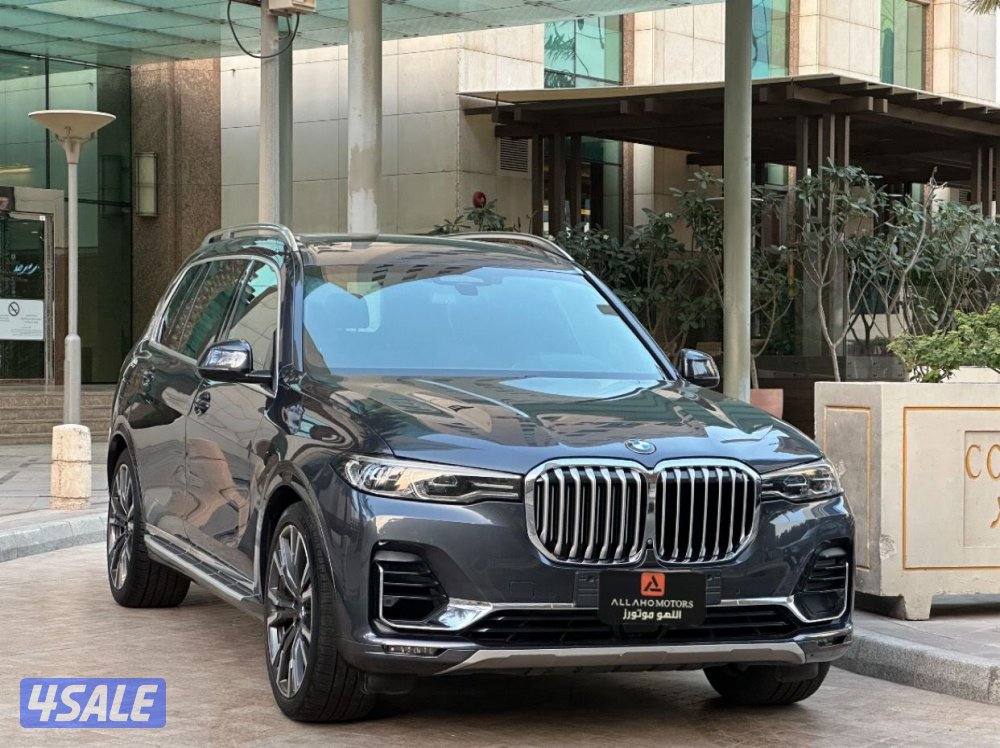 بي ام دبليوX7 INDIVIDUAL موديل2019 عداد74الف وارد الغانم سيرفس منتظم0