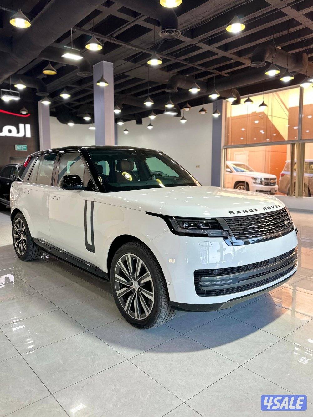 رنج روفر أوتوبيوغرافي الغانم موديل 2022 عداد 311