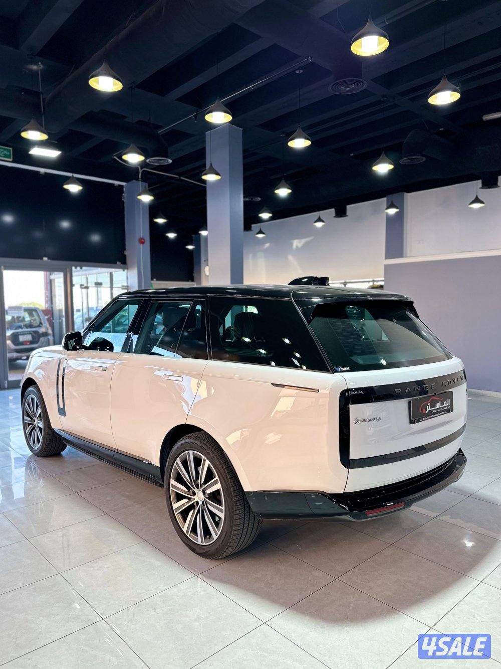 رنج روفر أوتوبيوغرافي الغانم موديل 2022 عداد 315