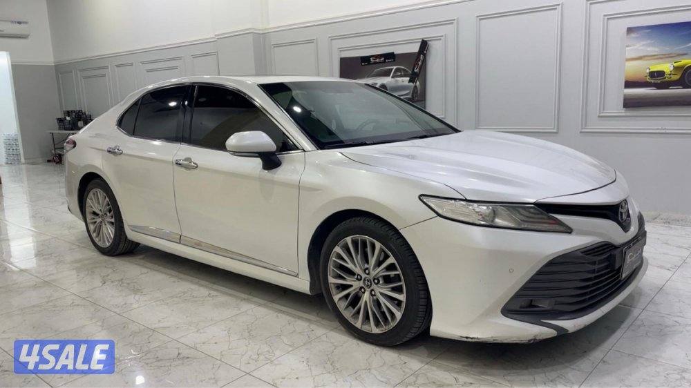 للبيع كامري لمتد 20190