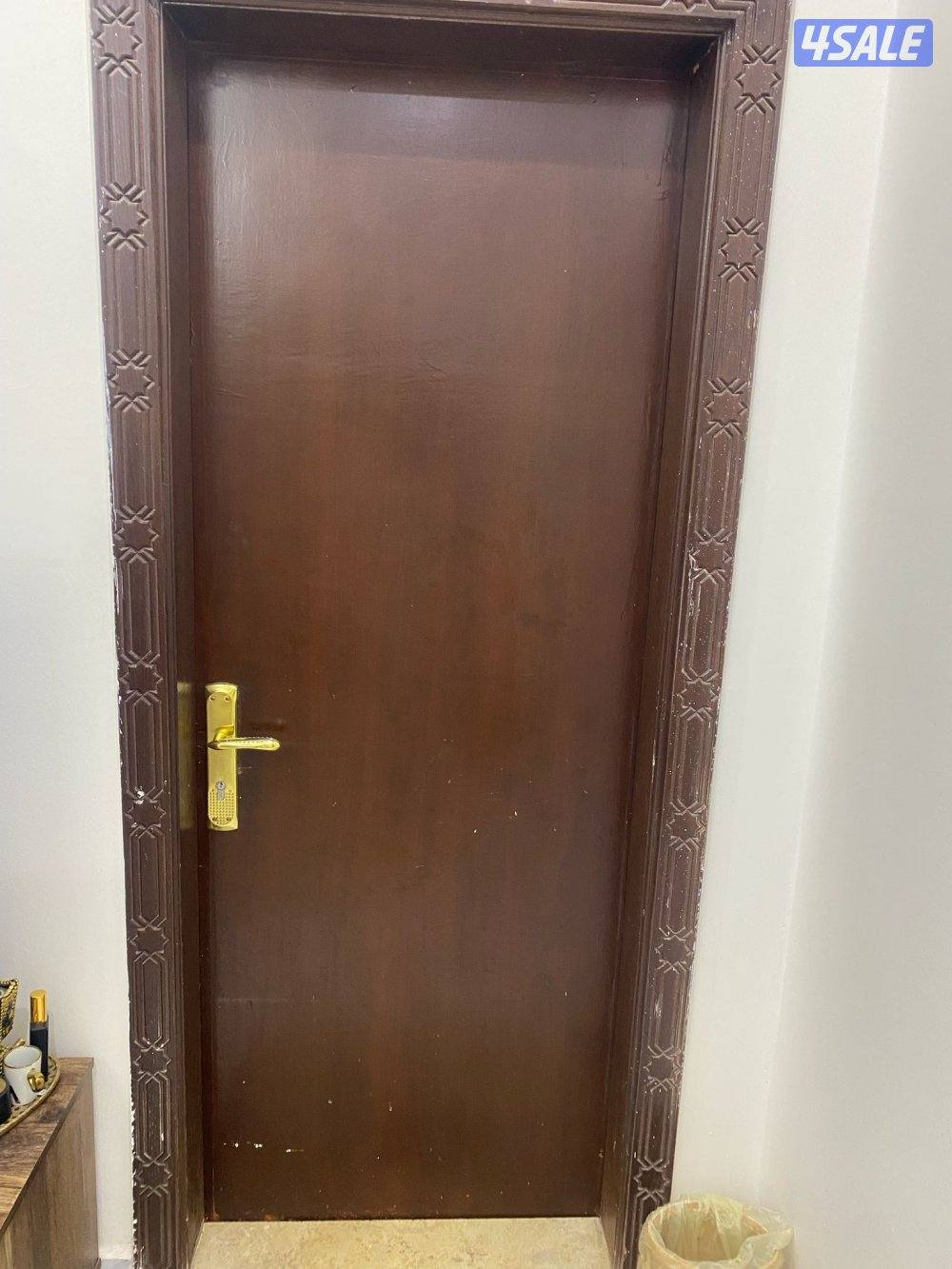 نجاراصباغ خشب باكستاني باب جديد كبتات صبغ ابواب صبغ حديد صبغ ريسي باب13