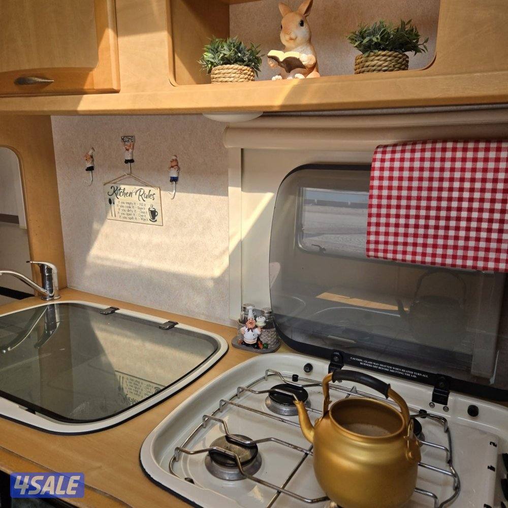 كرافان اوروبي بايلي ٢٠٠٢+ تاهو ٢٠٠٣2