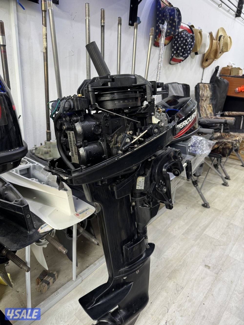 للبيع مكينة ميركوري 10 حصان موديل 20062