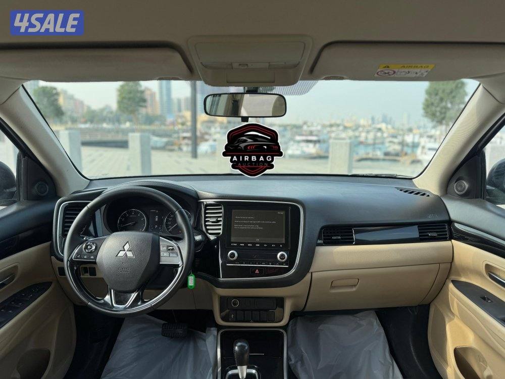 ميتسوبيشي اوتلاندر موديل 2021
عداد 97 الف 
سيرفس وكاله7