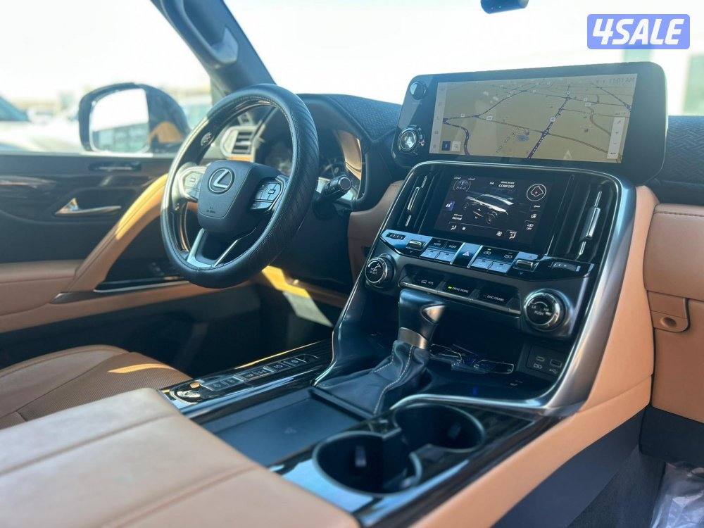 لكزس LX600 درجة ثانيه twinturbo .V6 موديل 2024 ماشى 48.000 k.m6