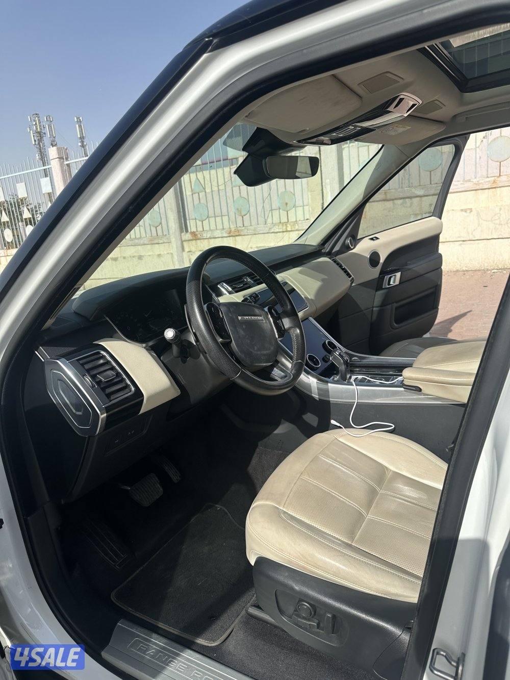 رنج سبورت 20220