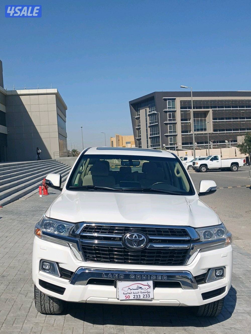 لاند كروزر GXR موديل 2021 صبغ الوكالة0