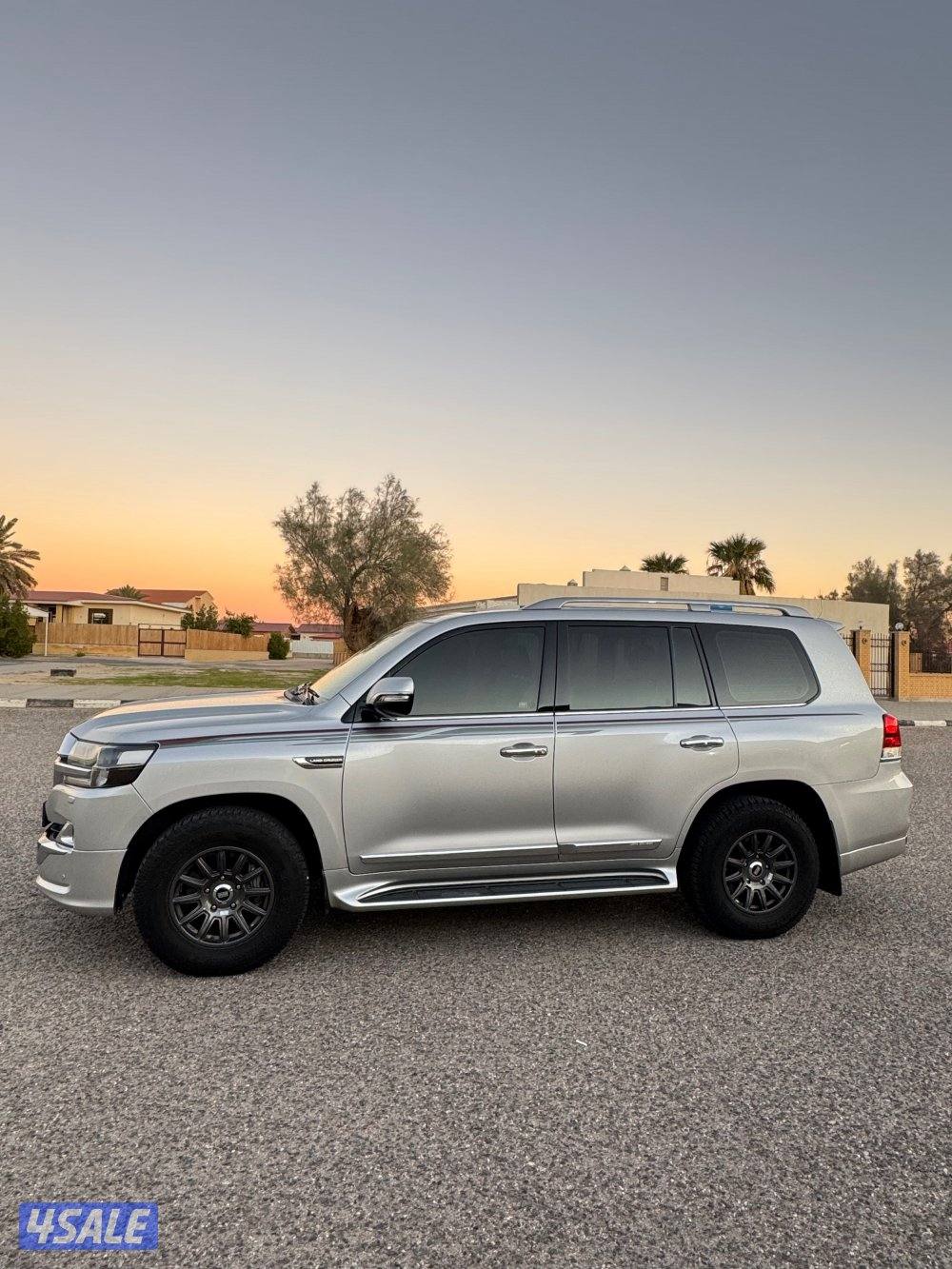 لاند كروزر تورنق GXR2