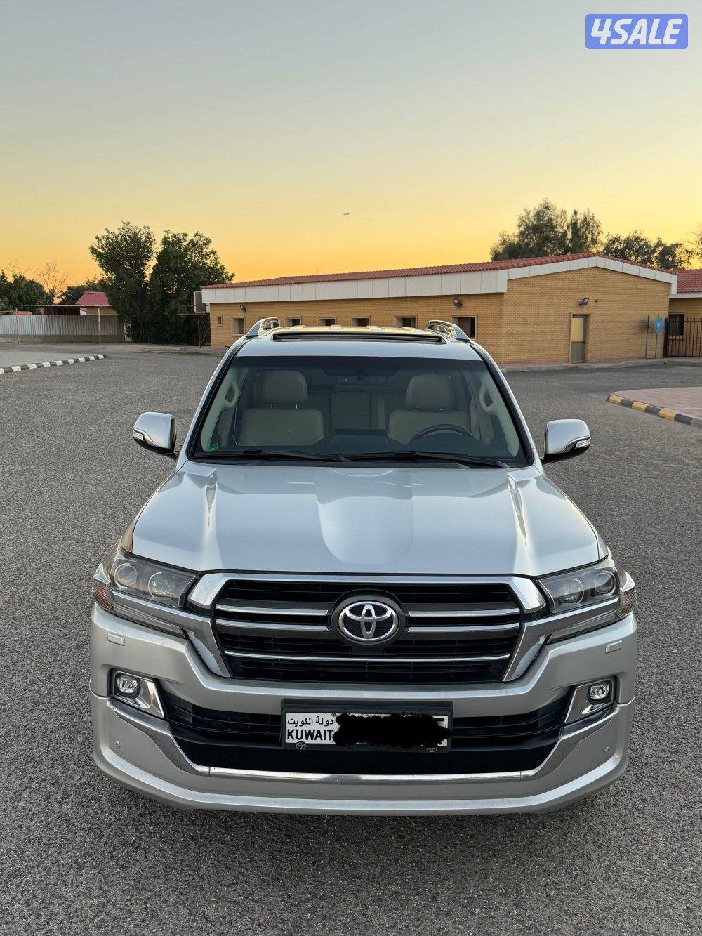 لاند كروزر تورنق GXR8