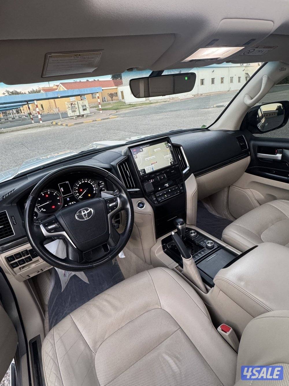 لاند كروزر تورنق GXR10