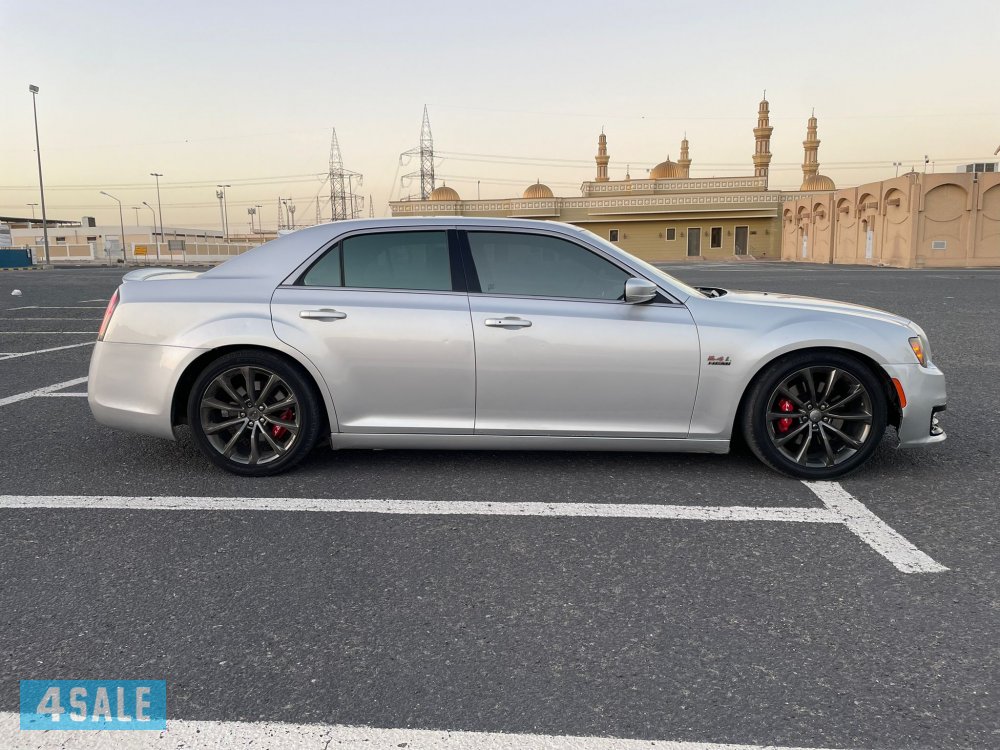 للبيع كرايزلر SRT8  20127