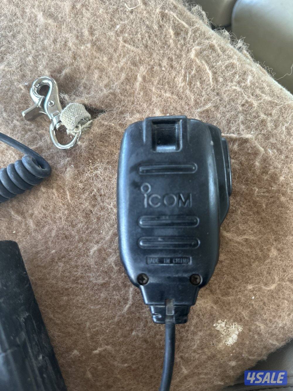 للبيع ايكوم جهاز استيشن 2100 اصلي4