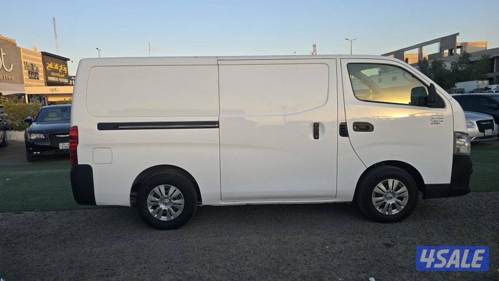 💥 باص نيسان اوفان مقفل4