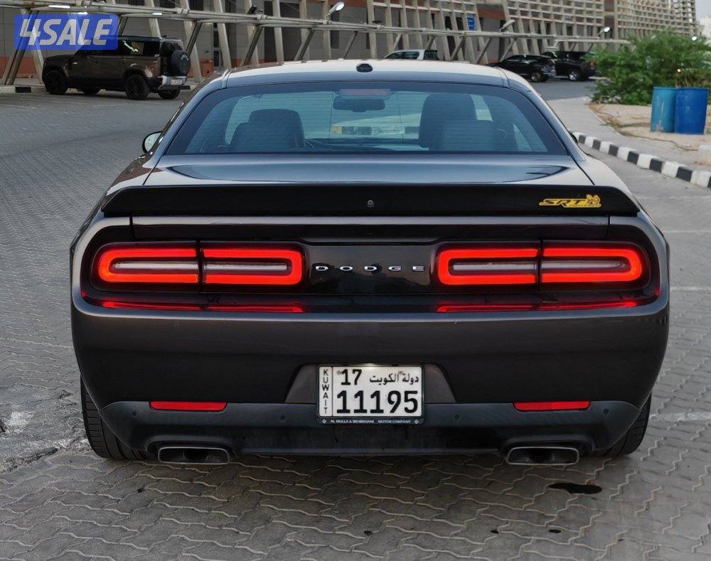 dodge challenger widebody scatpack 20201