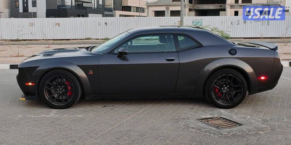 dodge challenger widebody scatpack 20202