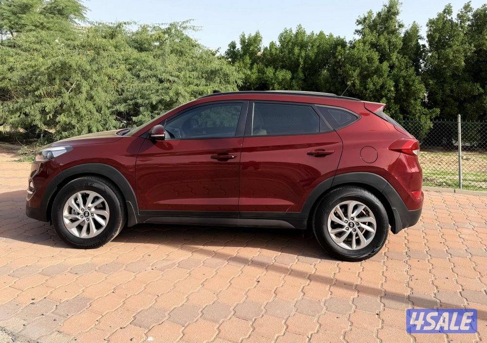 Hyundai Tucson  2017 panorama7