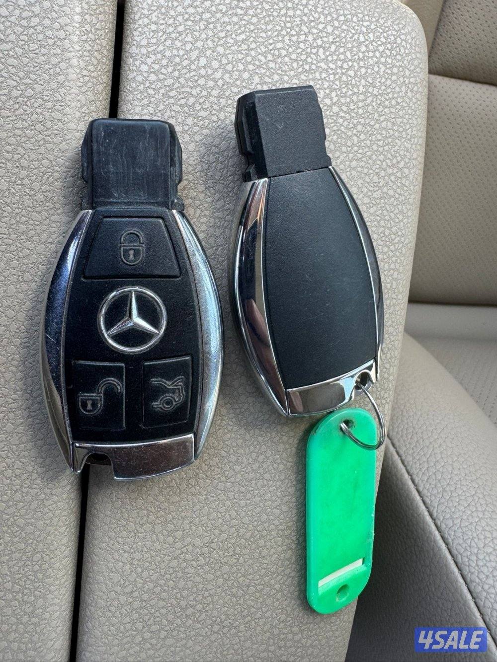 مرسيدس C200 مديل 2014 بحالة نظيفه جدا شرط الفحص13