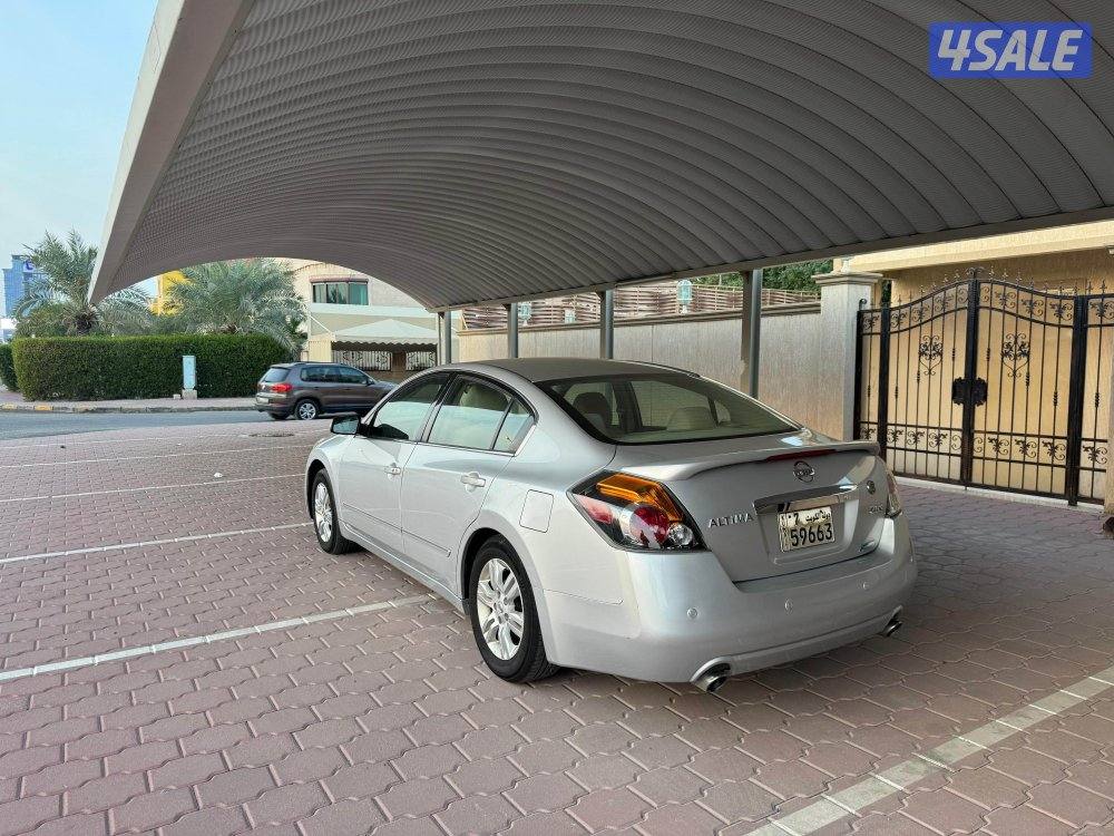 التيما 2012 كامل المواصفات بحالة ممتازة1