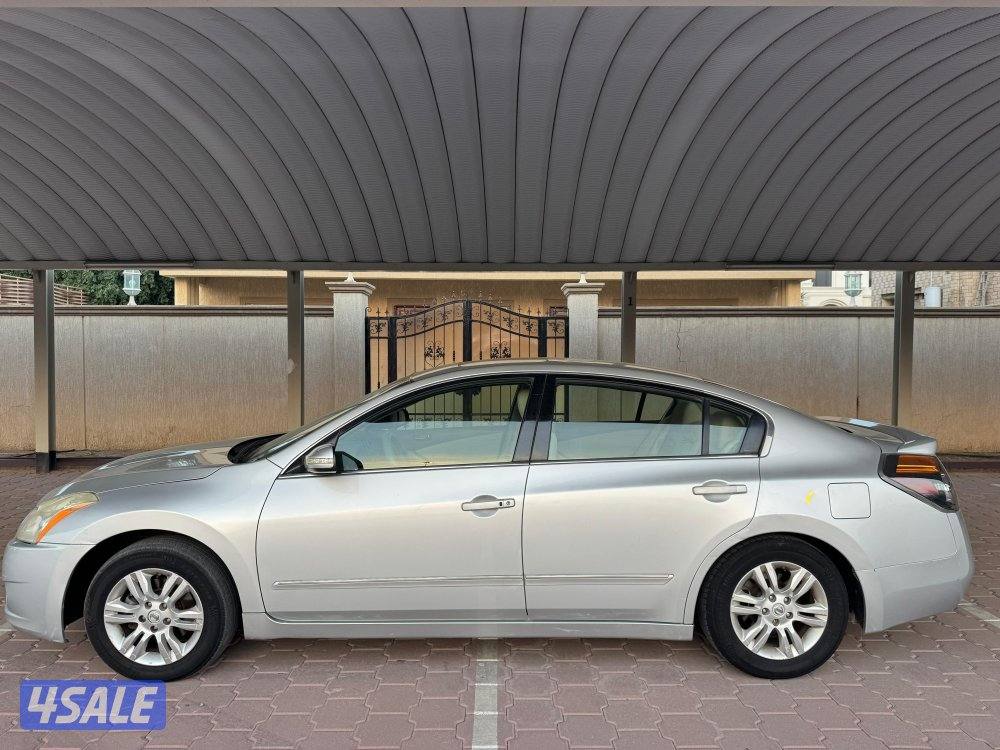 التيما 2012 كامل المواصفات بحالة ممتازة12