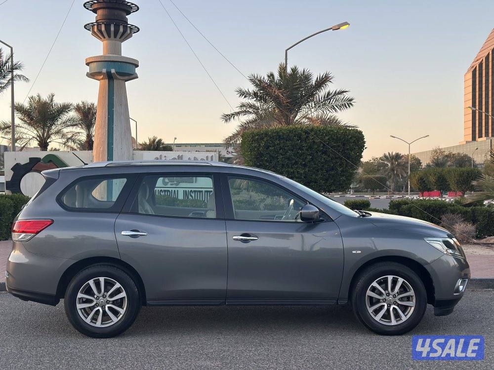 للبيع NISSAN PATHFINDER موديل 2015 وارد البابطين ماشي 1014