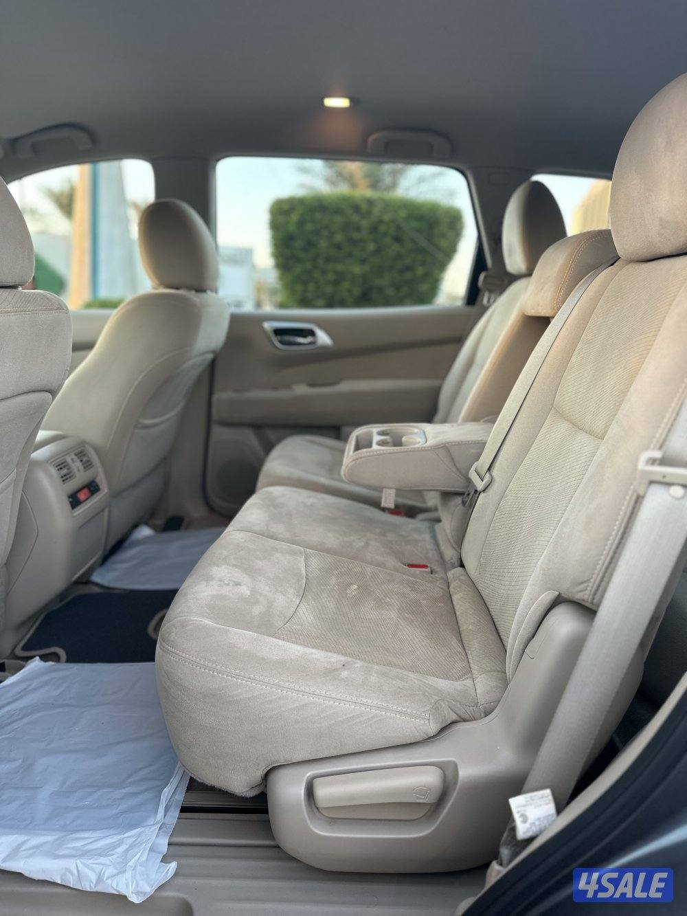 للبيع NISSAN PATHFINDER موديل 2015 وارد البابطين ماشي 1017