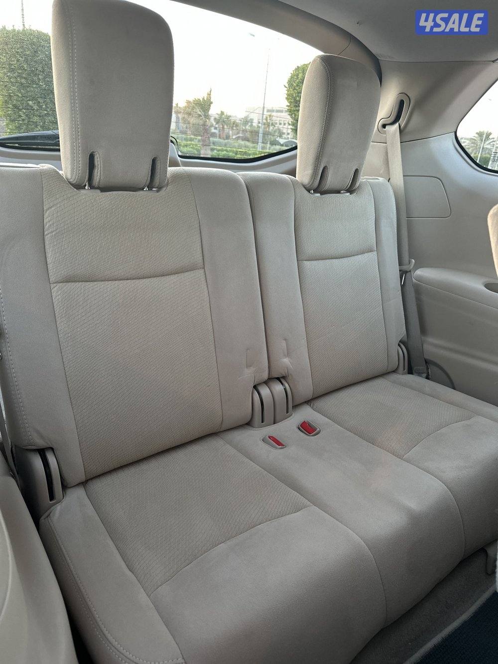 للبيع NISSAN PATHFINDER موديل 2015 وارد البابطين ماشي 10111