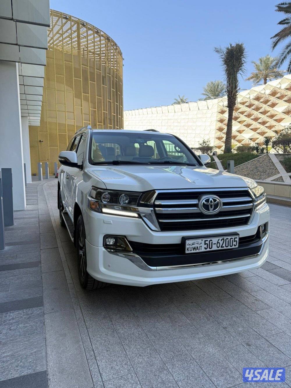 جراند تورنج صبغ الوكالة عداد 62 الف كم0