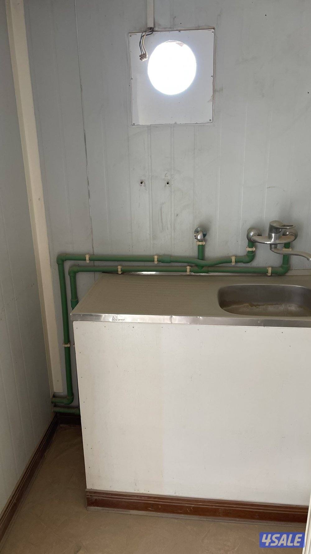 كونتينر 40 قدم / 12 متر مقسم غرفتين وحمام ومطبخ4