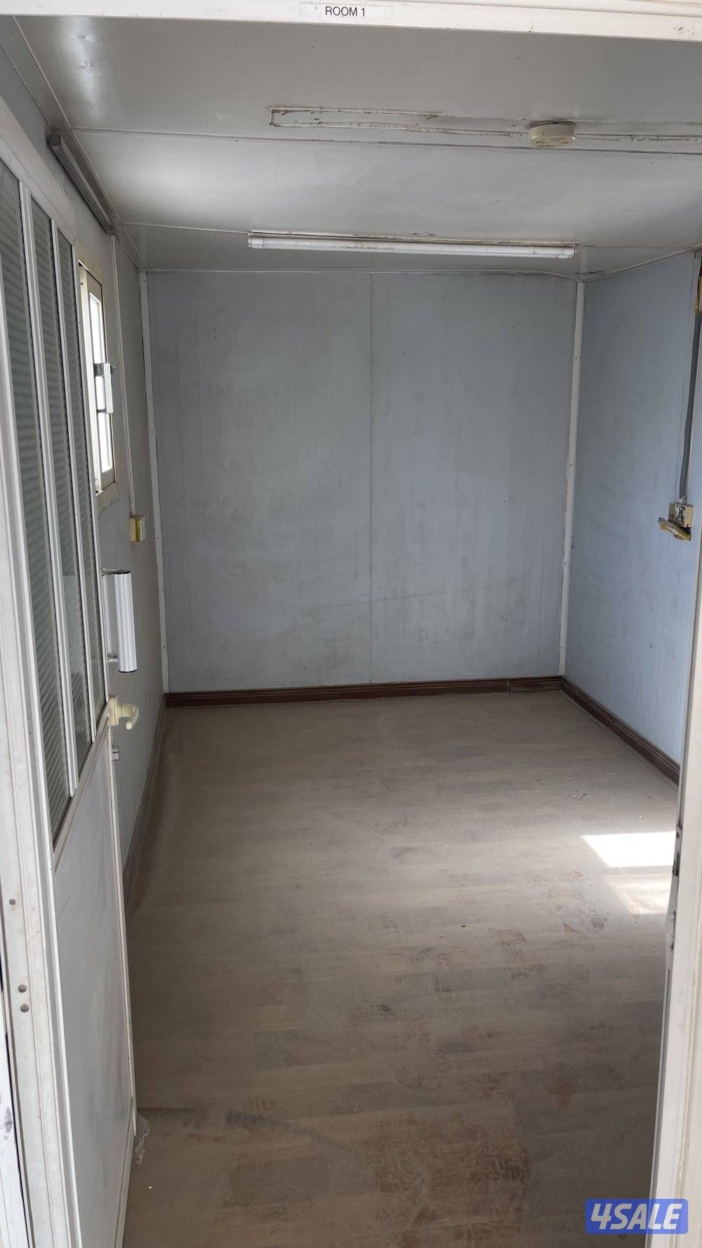 كونتينر 40 قدم / 12 متر مقسم غرفتين وحمام ومطبخ8