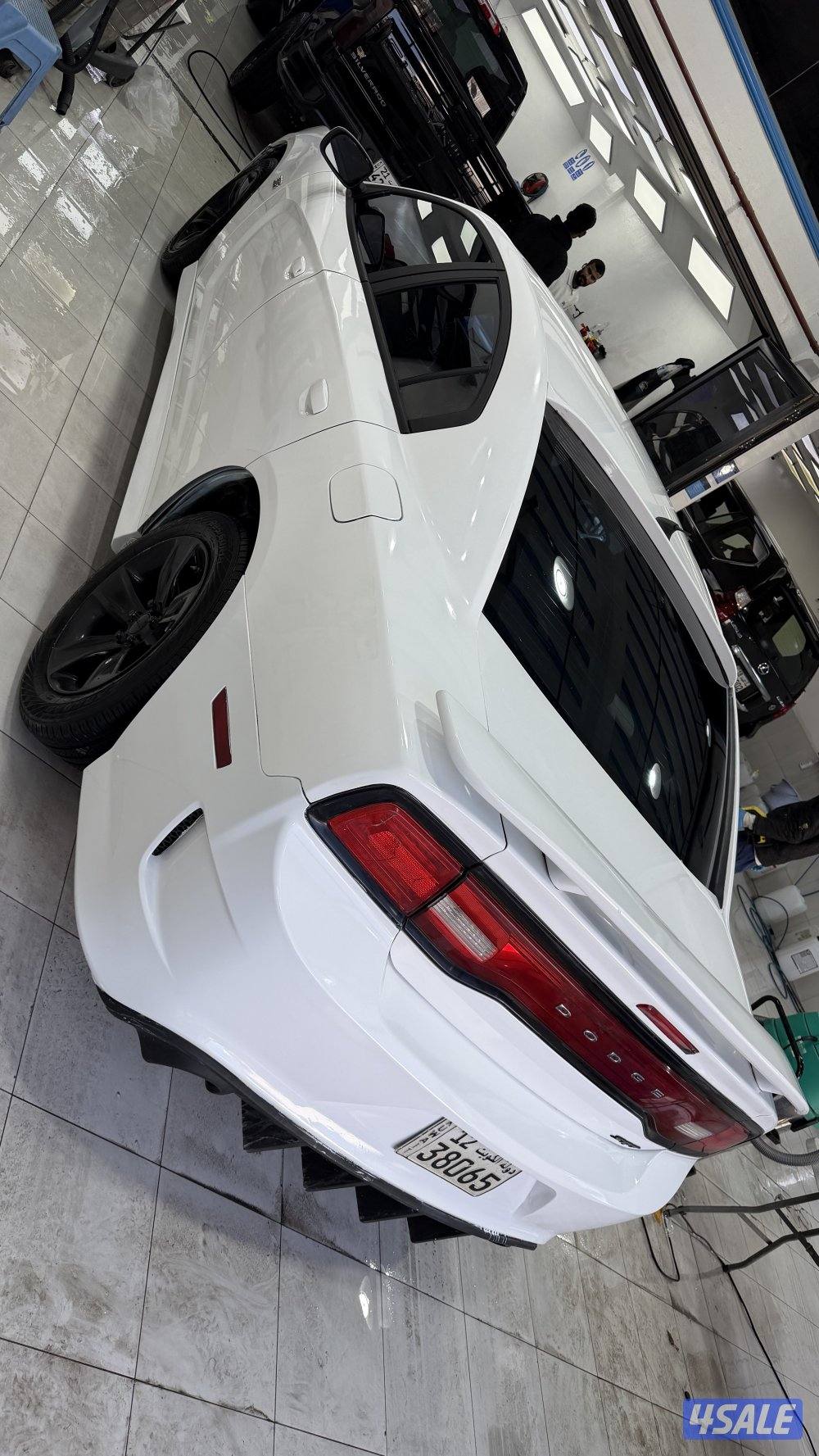 للبيع دوج 8 سلندر5