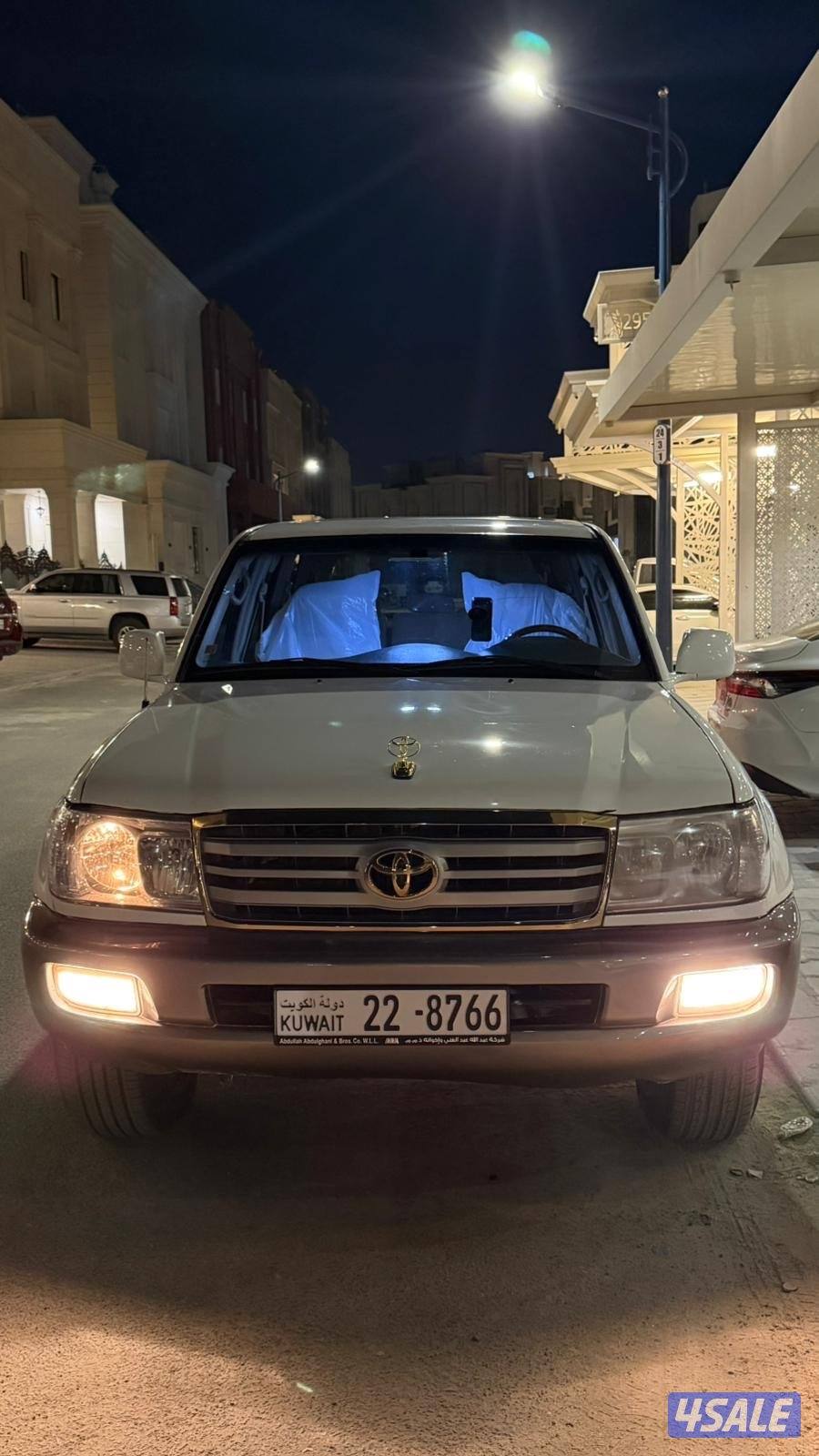 لاندكروزر 20040