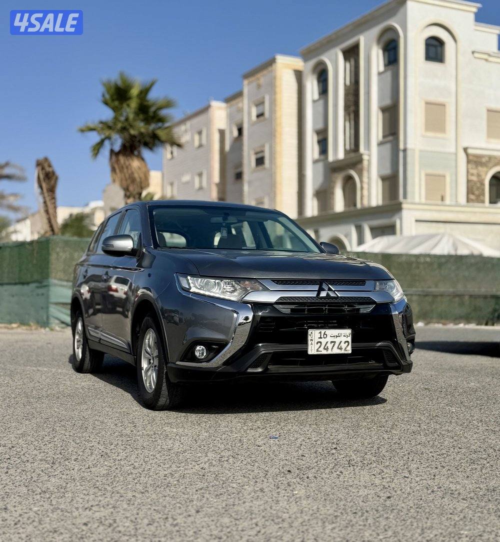 اوتلاندر 20190