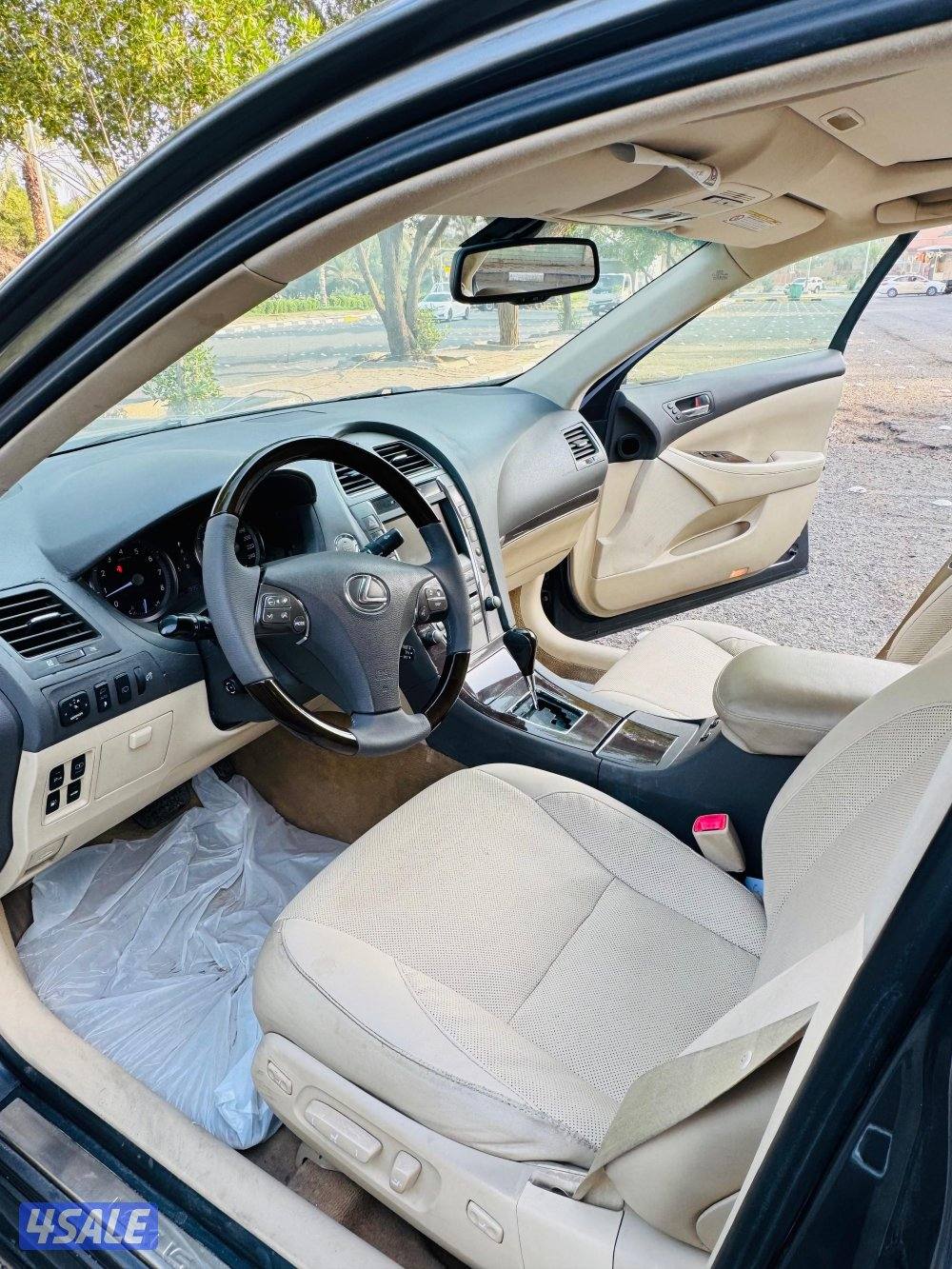 لكزس ES350 موديل 20125