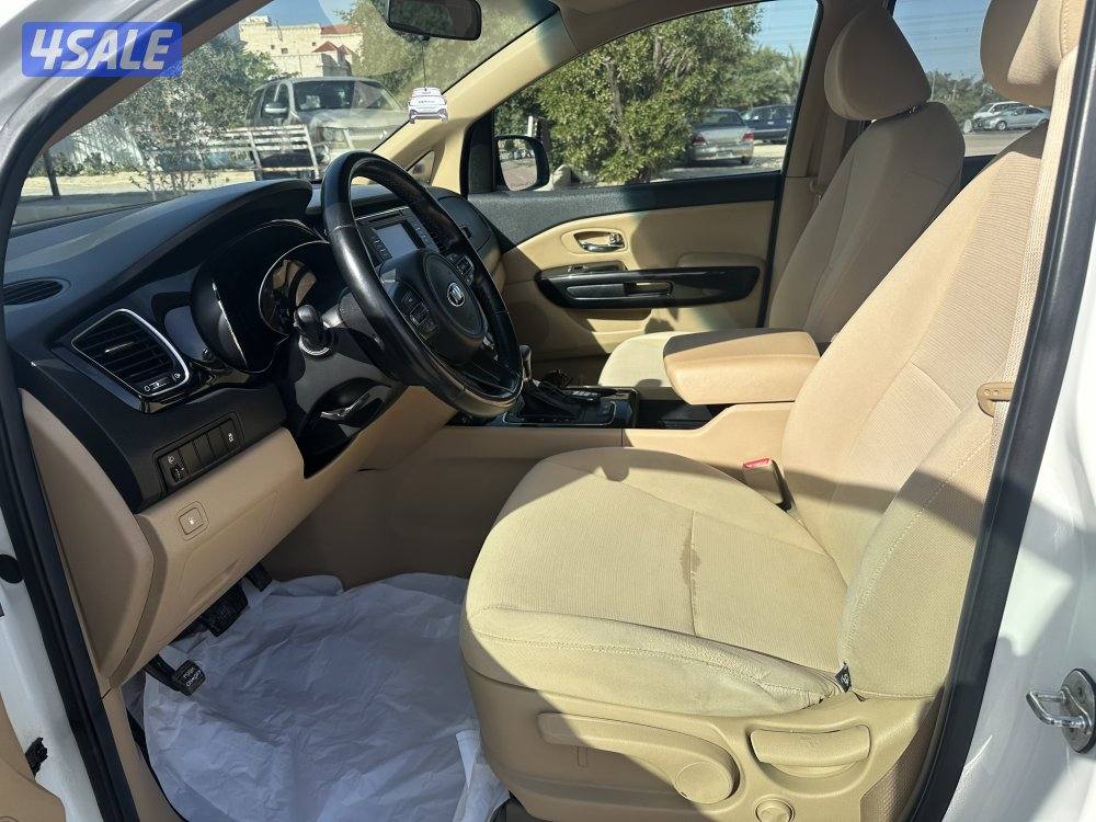 للبيع كيا كرنفال سيرفس ١٥٠ ألف صبغ وكاله8