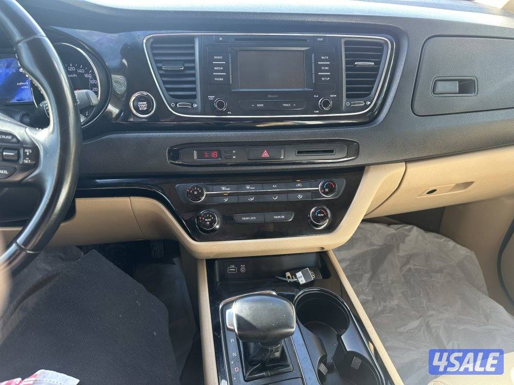 للبيع كيا كرنفال سيرفس ١٥٠ ألف صبغ وكاله12